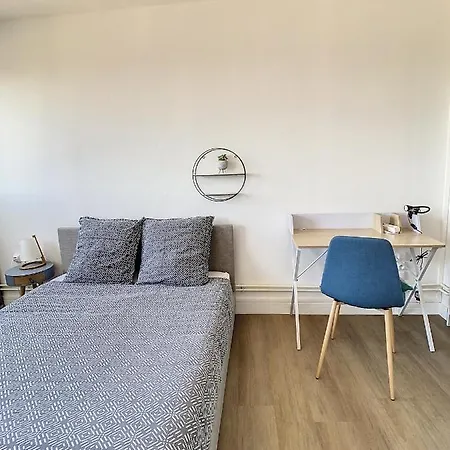 Appart Cosy Tout Confort Centre Ville 4 Personnes Wifi Διαμέρισμα *
